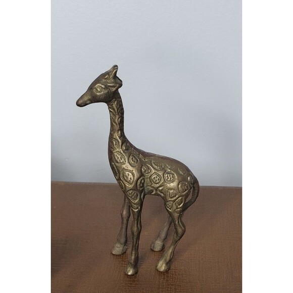 Vintage Brass Set of two decorative small Giraffes - Picture 1 of 5